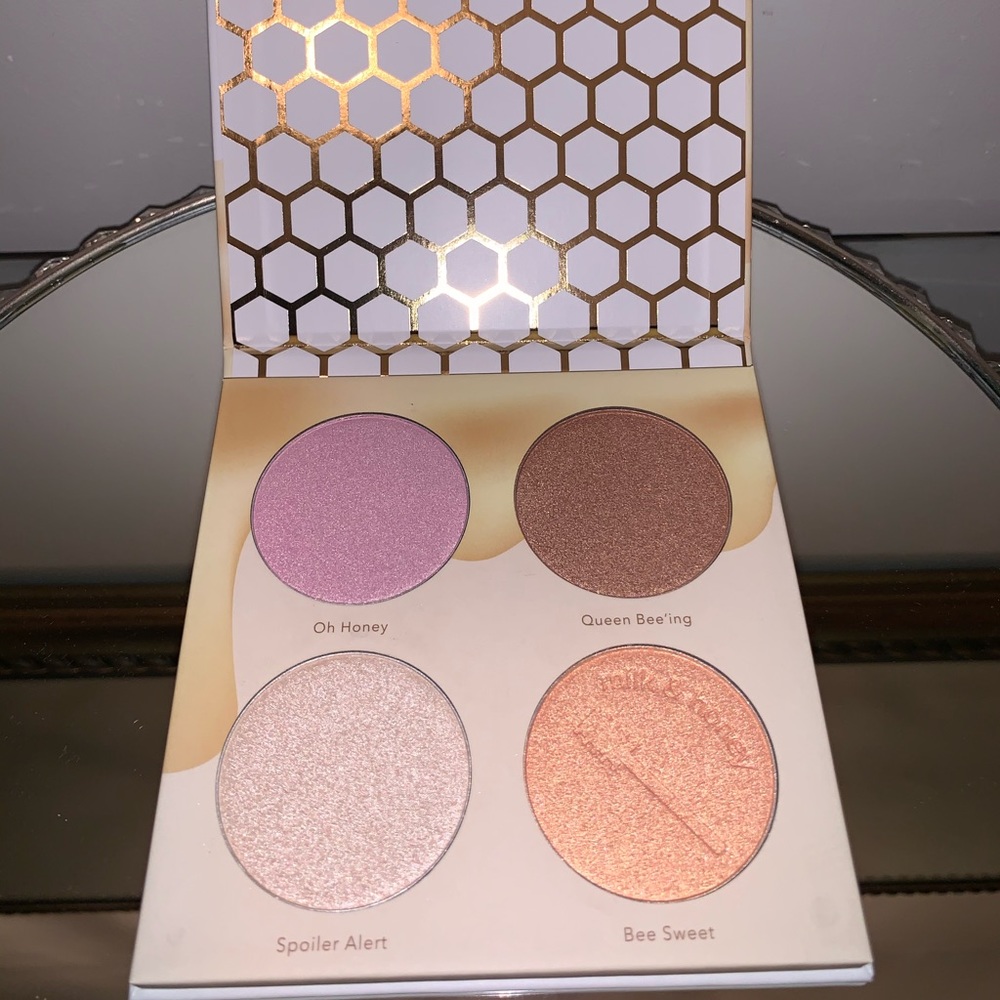 Beauty Bakerie MILK & HONEY HIGHLIGHTING
PALETTE